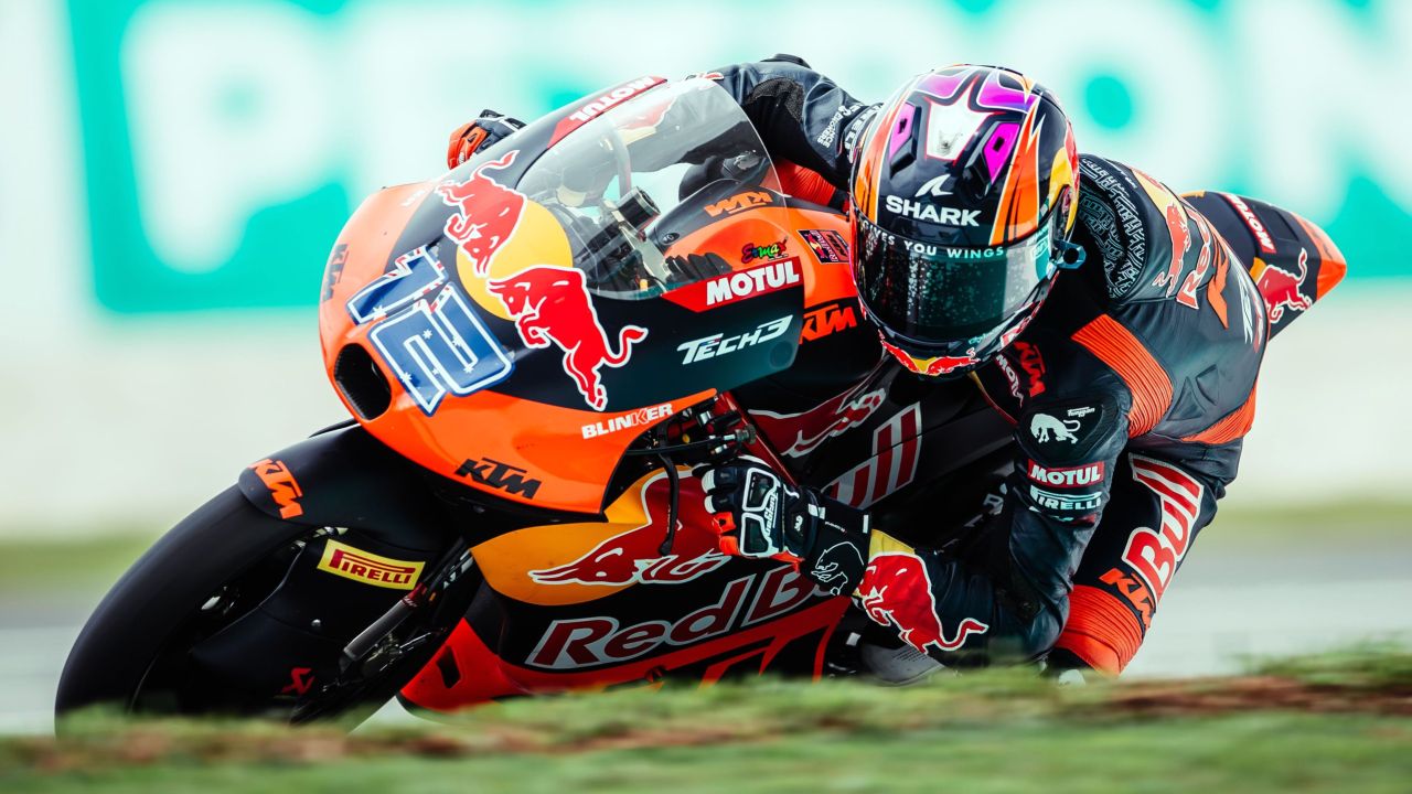 ROULSTONE MAKES Q2-CUT DESPITE PRACTICE CRASH IN MALAYSIA, PERRONE FACES ANOTHER Q1